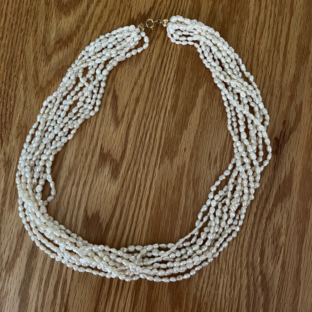 Elegant Vintage Multi-Strand Pearl Necklace